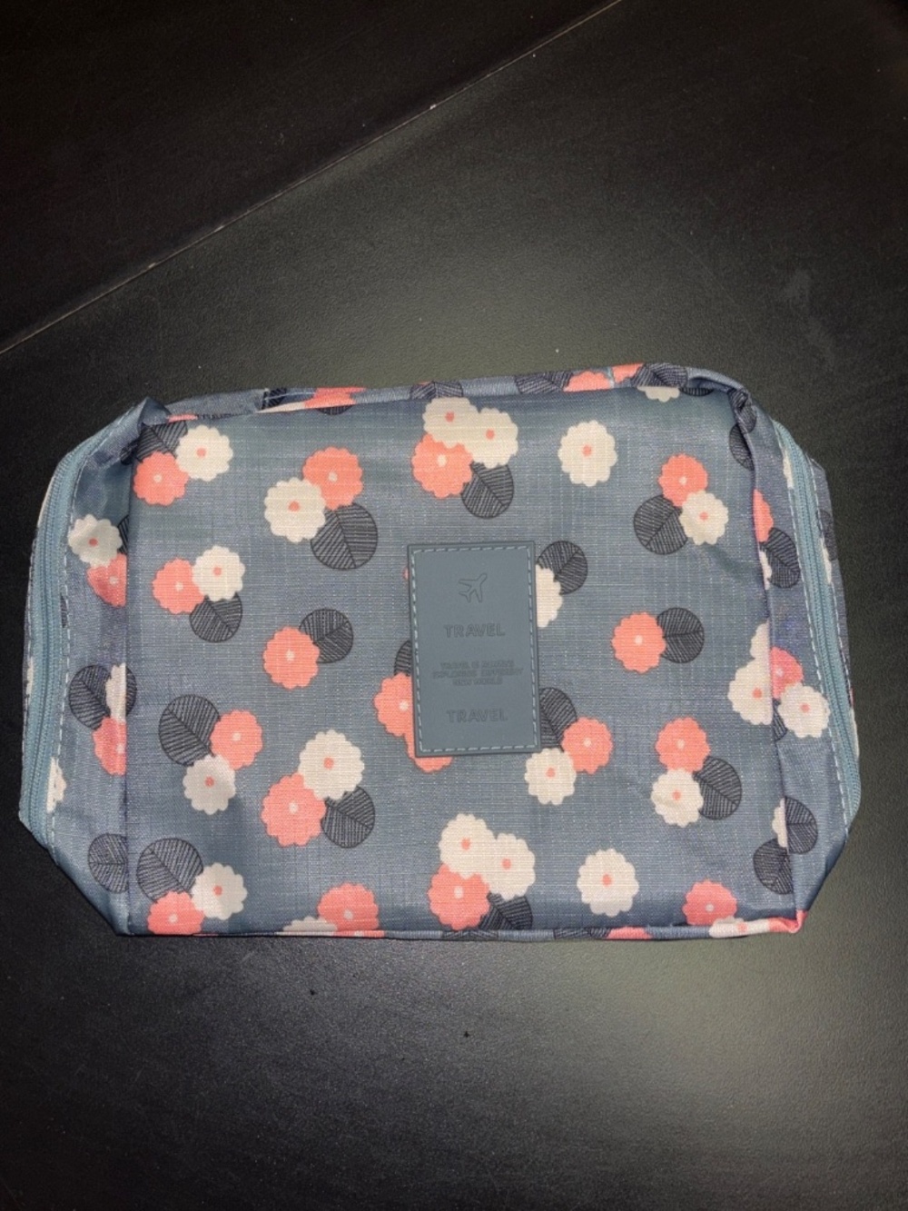 Share Gray Floral Travel Cube